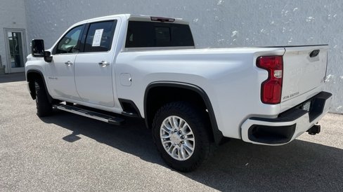 Used 2022 Chevrolet Silverado 2500 High Country w/ Z71 Off-Road Package image 4