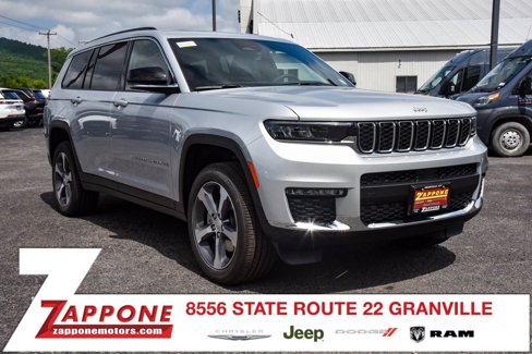 New 2025 Jeep Grand Cherokee L Limited image 1