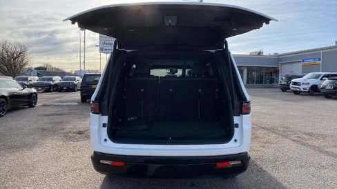 New 2025 Jeep Wagoneer Series II w/ Premium Group I image 34