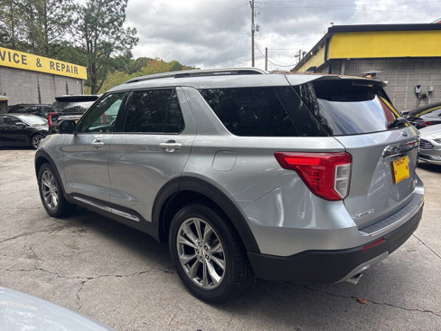 Used 2021 Ford Explorer Limited w/ Equipment Group 301A image 6
