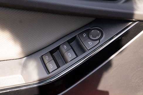 New 2026 Chevrolet Equinox LT w/ Convenience Package II image 20