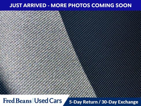 Used 2025 Honda CR-V EX image 11