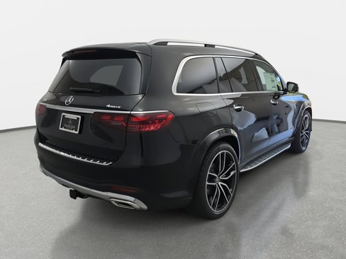 New 2026 Mercedes-Benz GLS 580 4MATIC image 5