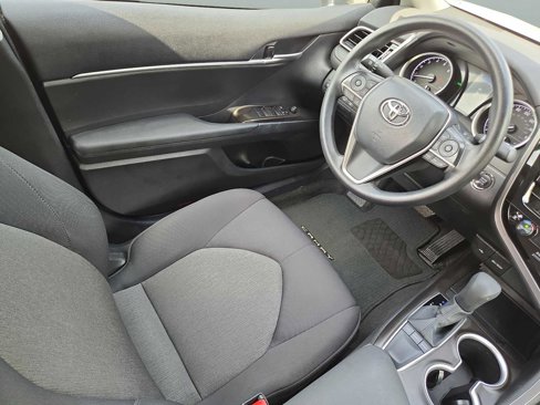 Used 2024 Toyota Camry LE image 15