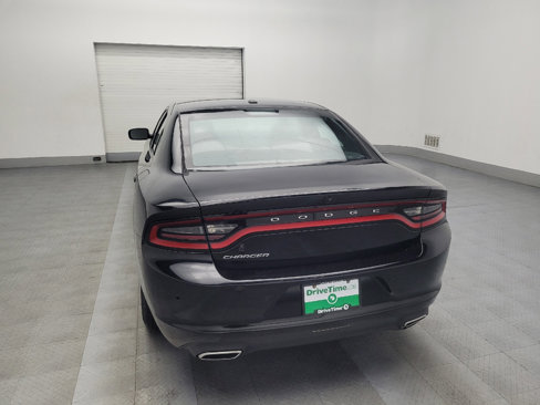 Used 2022 Dodge Charger SXT image 6