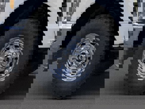 New 2025 Ford F250 XL w/ XL Off-Road Package image 19