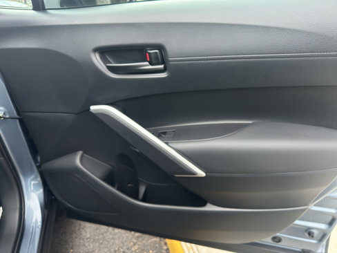 New 2026 Toyota Corolla Cross SE w/ Moonroof Package image 19
