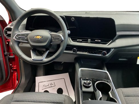 New 2026 Chevrolet Equinox LT image 10