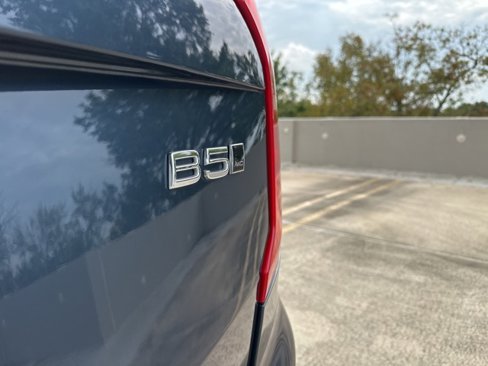 Certified 2025 Volvo XC90 B5 Core image 39
