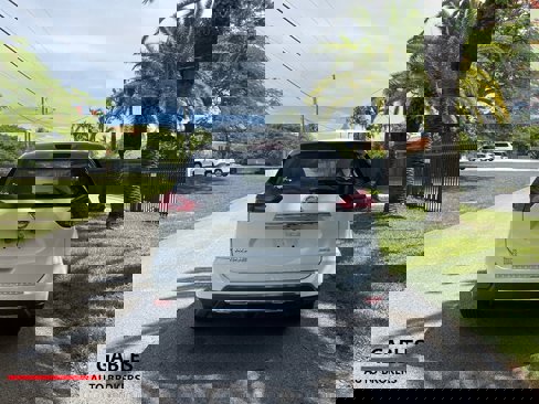 Used 2017 Nissan Rogue S image 12