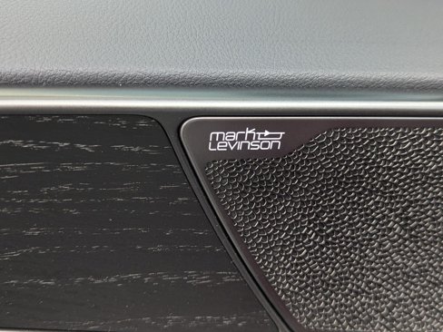 Used 2025 Lexus NX 300h AWD w/ Luxury Package image 22