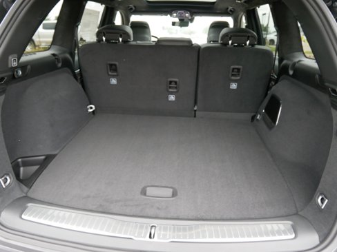 New 2025 Jeep Grand Cherokee Summit image 6