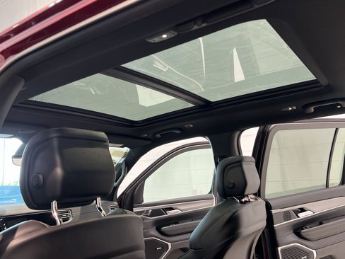 New 2025 Jeep Wagoneer Series II w/ Premium Group I image 39