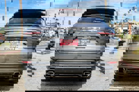 Used 2019 Porsche Cayenne image 5