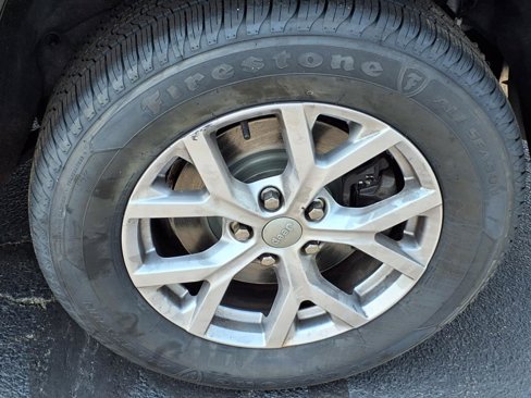 Used 2021 Jeep Grand Cherokee L Limited image 9