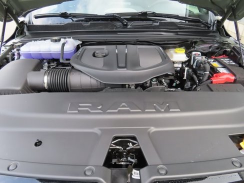 New 2026 RAM 1500 Laramie w/ Night Edition image 13