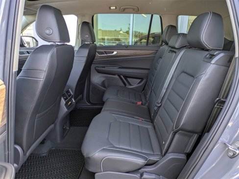 New 2025 Volkswagen Atlas SEL image 28