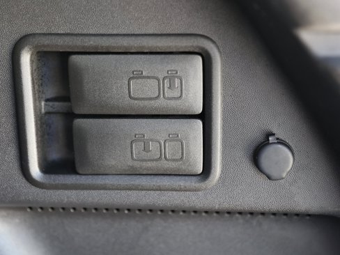 Certified 2023 Chevrolet Equinox LT image 18