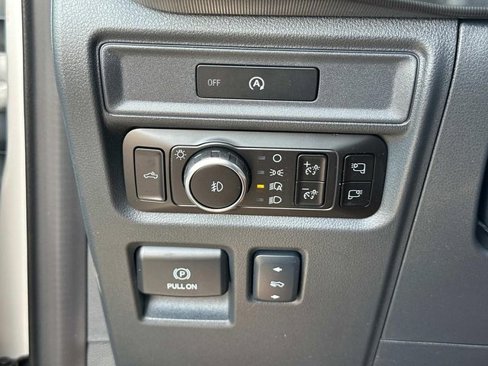 New 2025 Ford F150 Platinum w/ Equipment Group 702A High image 18