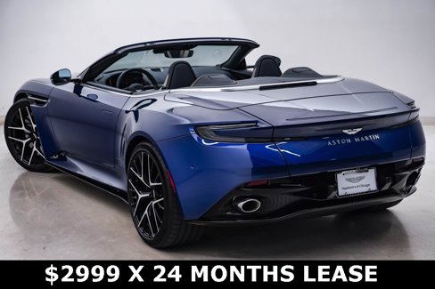 Used 2025 Aston Martin DB12 Convertible image 11