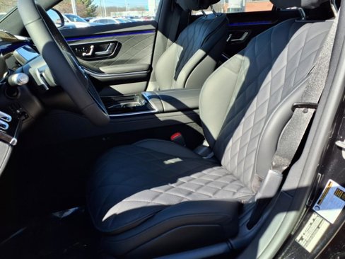 New 2025 Mercedes-Benz S 580 4MATIC Sedan image 16