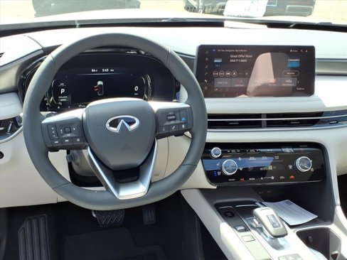 New 2026 INFINITI QX60 Luxe image 10
