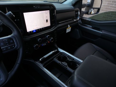 Used 2025 Ford F450 Lariat w/ Lariat Ultimate Package image 36