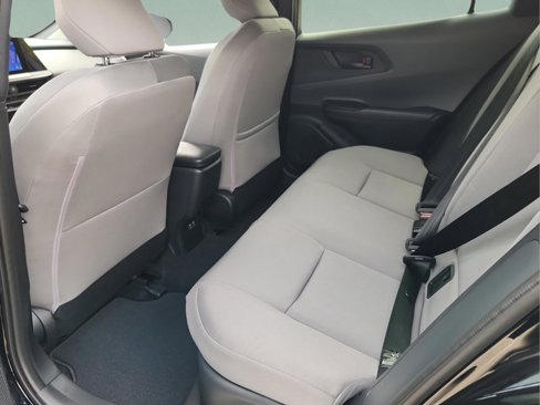 New 2026 Toyota Prius LE image 10