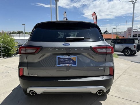 Certified 2025 Ford Escape SE image 6