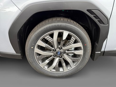 New 2025 Subaru Forester Touring image 9