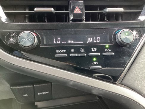 Used 2024 Toyota Camry LE image 20