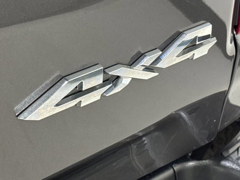 Used 2022 RAM 1500 Limited w/ Body-Colour Bumper Group image 39