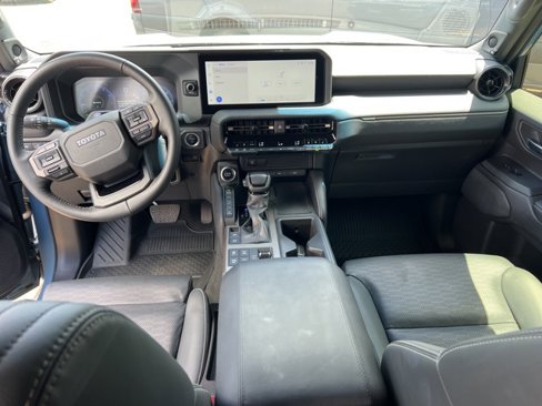 Used 2024 Toyota Land Cruiser image 13