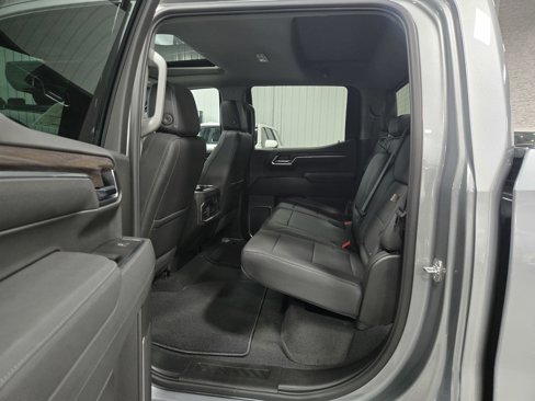 New 2026 GMC Sierra 1500 SLT w/ SLT Premium Plus Package image 10