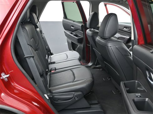 Used 2022 Nissan Pathfinder SL w/ SL Black Package image 23