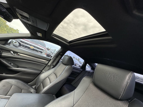 Used 2018 Honda Accord Sport image 20