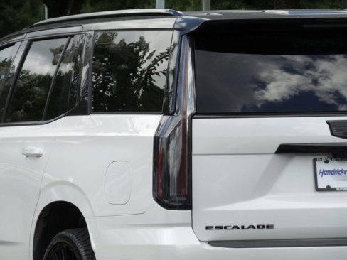 Used 2025 Cadillac Escalade Sport Platinum image 23