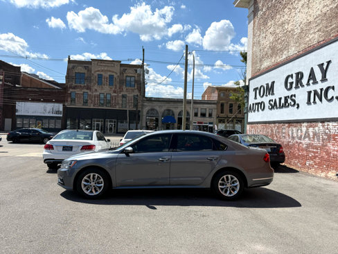 Used 2018 Volkswagen Passat 2.0T S w/ Driver Assistance Package image 5