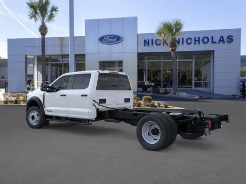 New 2025 Ford F550 4x4 Crew Cab image 4