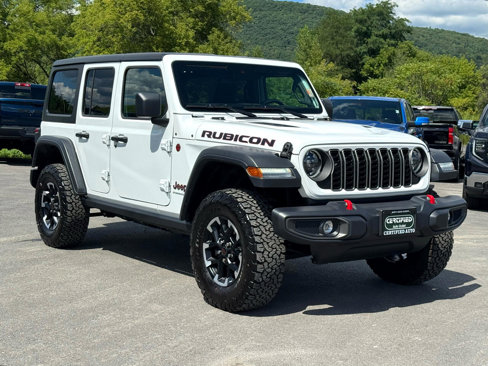 Used 2025 Jeep Wrangler Unlimited Rubicon image 3