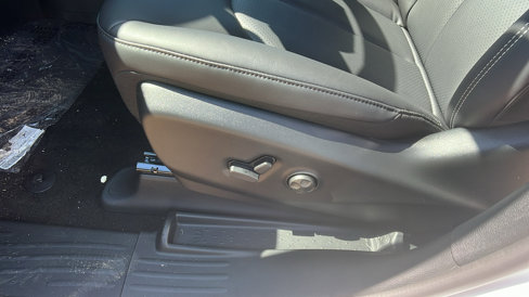 New 2026 Chrysler Pacifica Select image 18