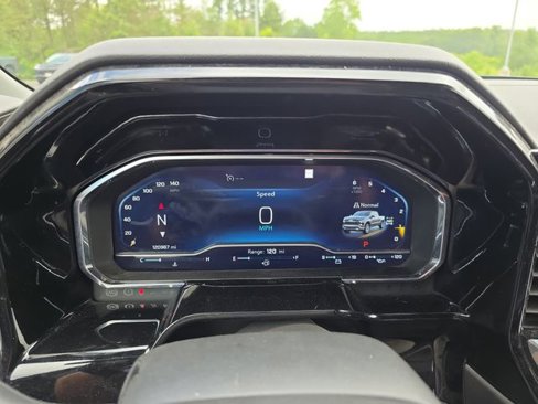 Used 2022 Chevrolet Silverado 1500 RST w/ Z71 Off-Road Package image 19