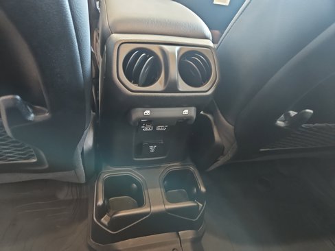 New 2025 Jeep Gladiator Rubicon image 32