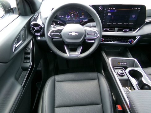 New 2026 Chevrolet Equinox LT w/ Convenience Package II image 5