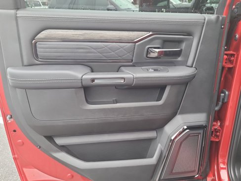 New 2026 RAM 2500 Limited image 10
