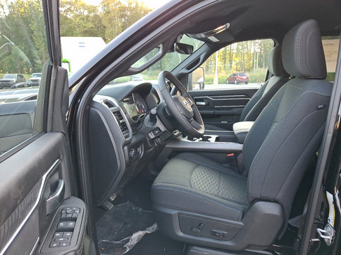 New 2026 RAM 2500 Big Horn image 10