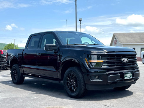 Used 2024 Ford F150 XLT image 3
