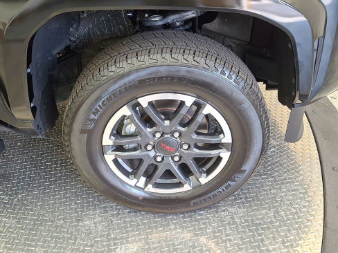 Used 2024 Toyota Tacoma TRD Sport image 27