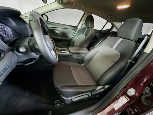 Used 2025 Nissan Sentra SV image 13