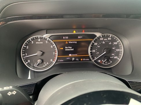 New 2025 Nissan Pathfinder SL image 19